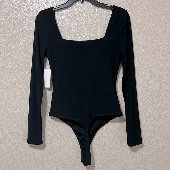 Square Neck Long Sleeve Modern Scuba Black Bodysuit - Picture 2 of 4